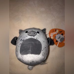 Gargoyle squishmallow